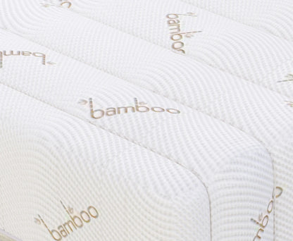 Pokrowiec na materac BAMBOO z włóknami bambusa